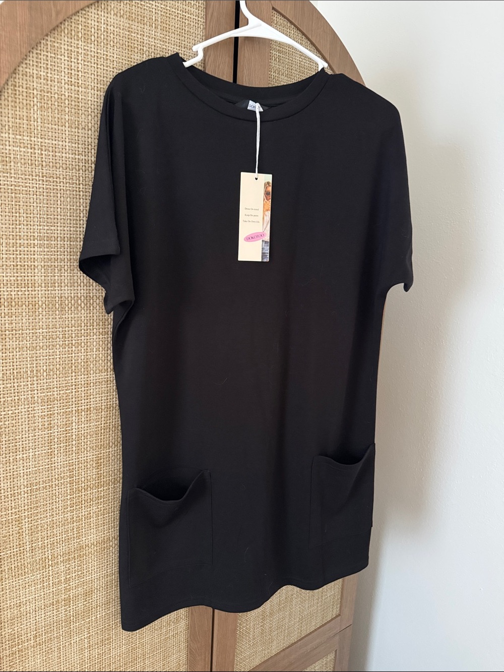 Dokotoo Black Short Sleeve Tunic Dress Top Pockets Relaxed Fit Size S NWT